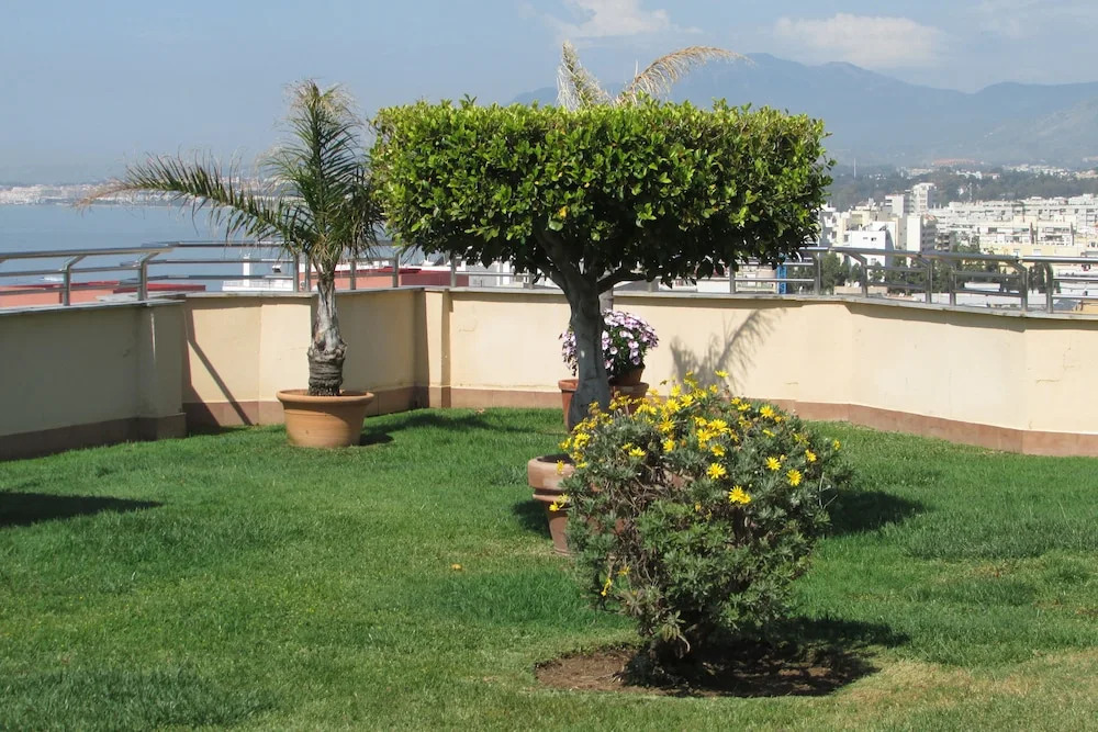 2F MTR - Marbella Temporary Rent 3bedrooms Old Town