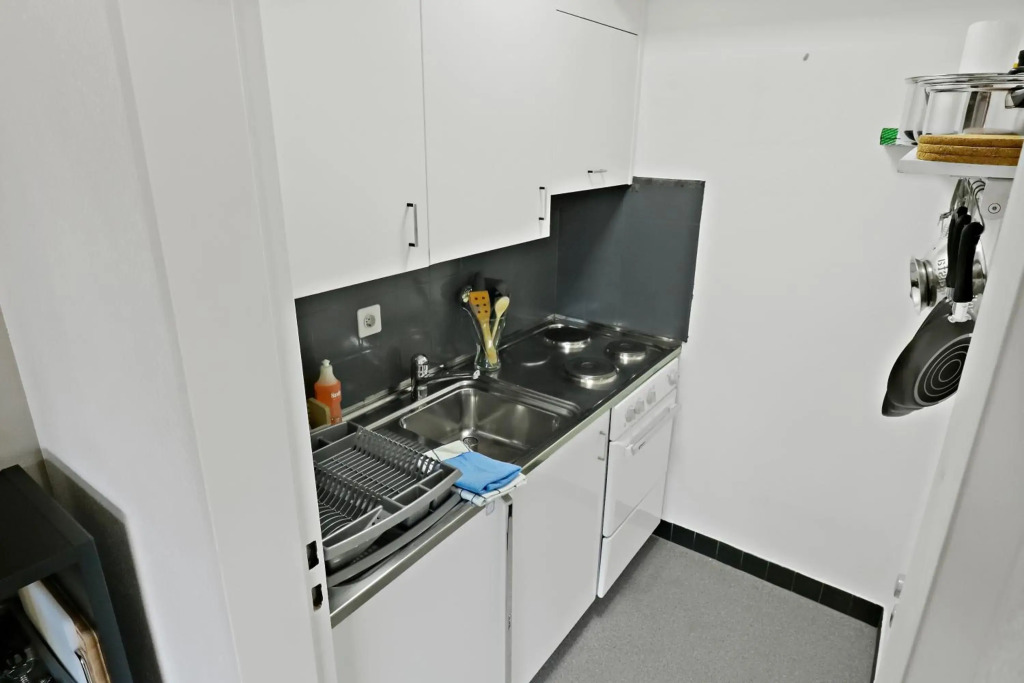 Nouveau studio avec vue imprenable sur les montagnes