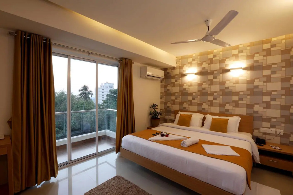 Grand Plaza Hotel