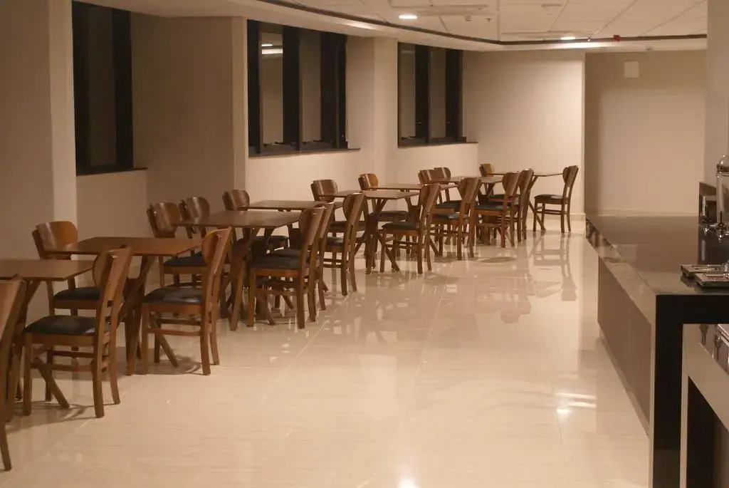 Zahara Hotel