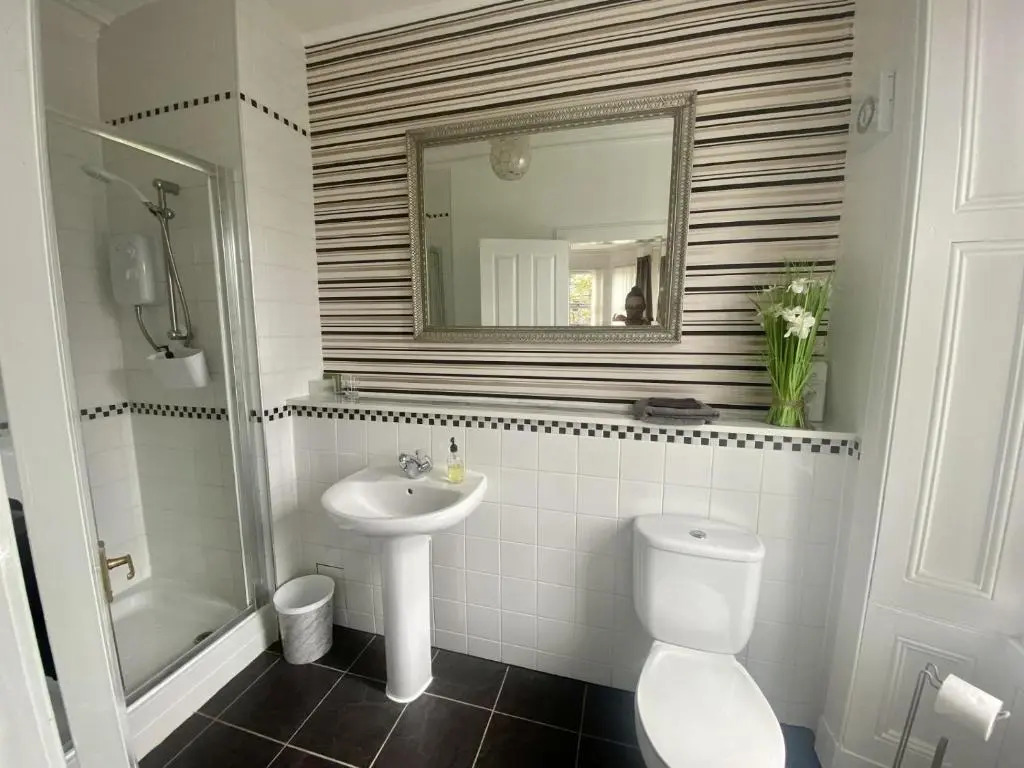 Lomond Guest House