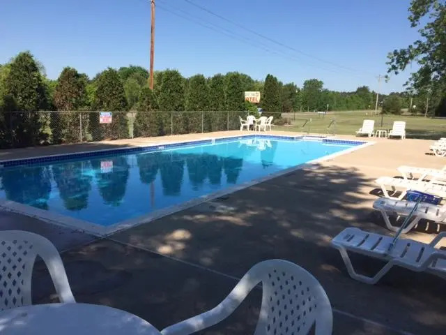Day's End Motel