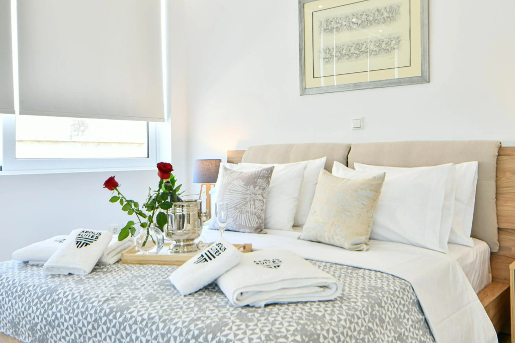 Aeolis Suites