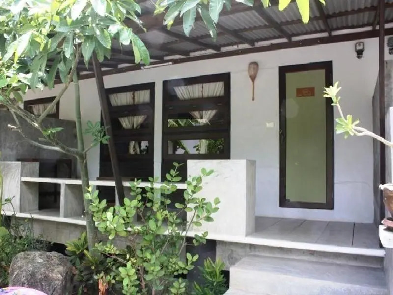 Baan Taa Yaay