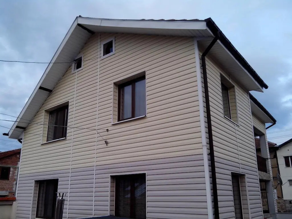 Sunny House