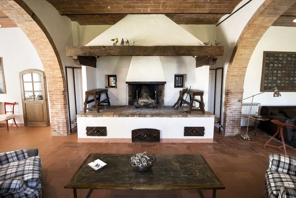 La Fontaiola