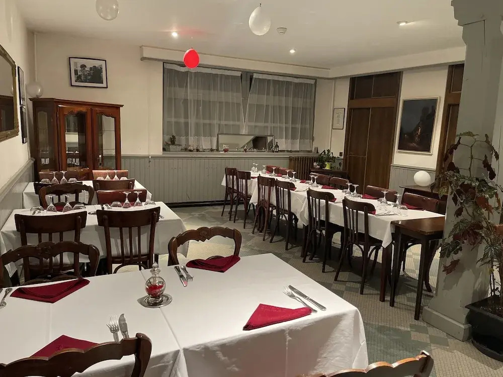 Hôtel restaurant le Grand Monarque Donzy