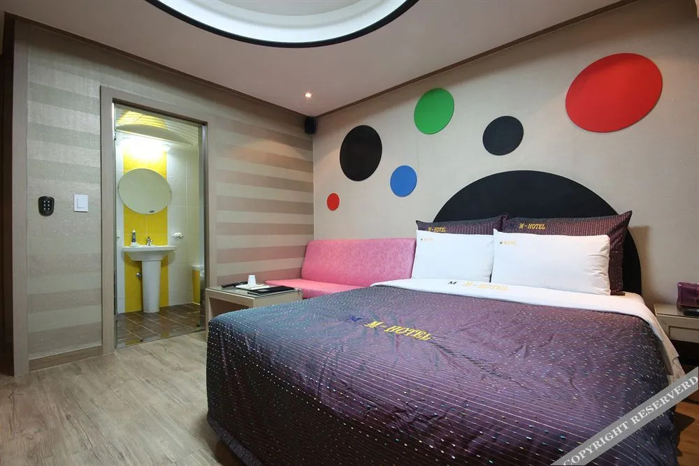 M Motel Gimpo