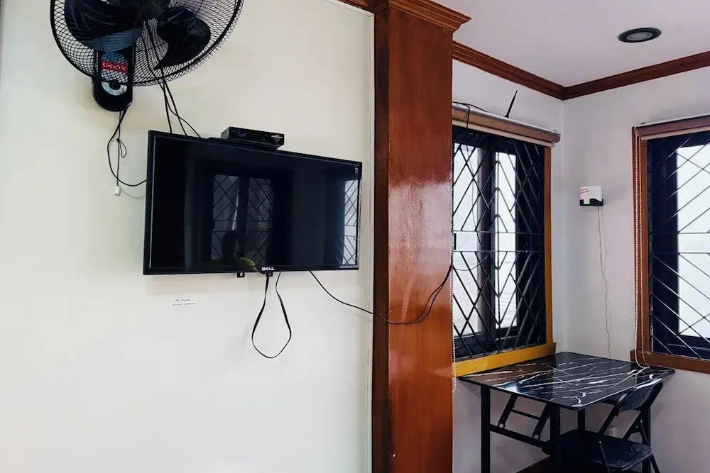 Mountain Transient Lodge
