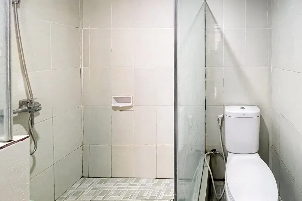 Urbanview Hotel Grand Seven One Manna