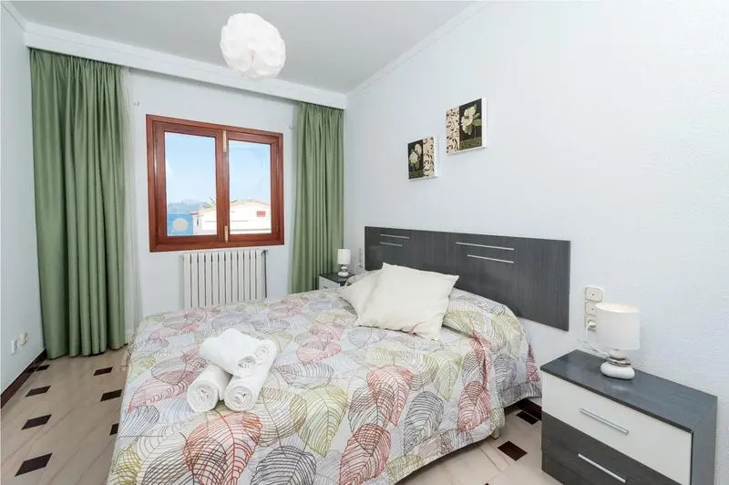 Ullas - Apartment In Marina Manresa. Free Wifi