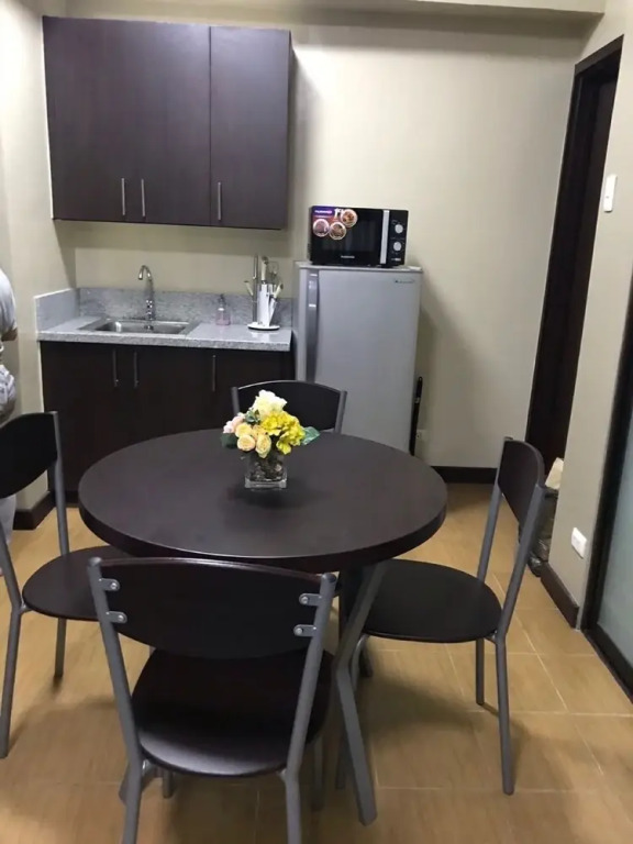 Pioneer Woodlands Condominium