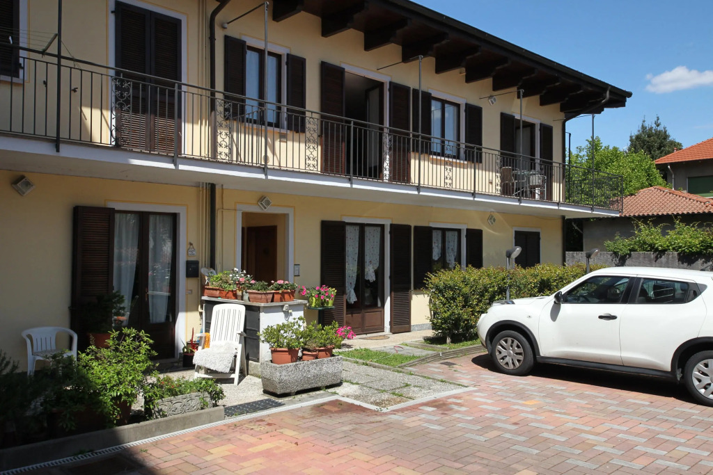 Sunrise in Baveno - Happy Rentals