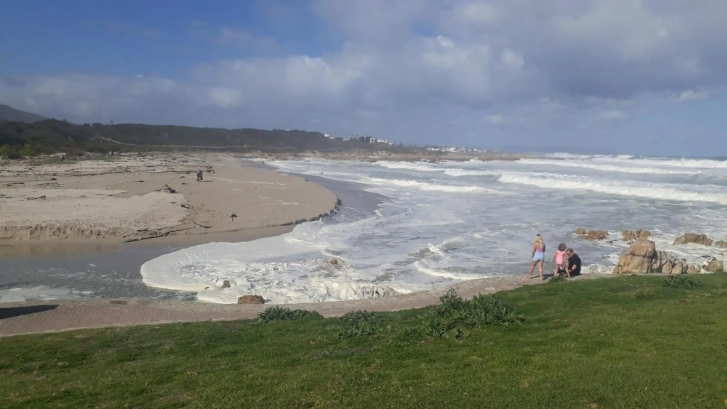 Nerf-af ROOMS at Onrus , Hermanus