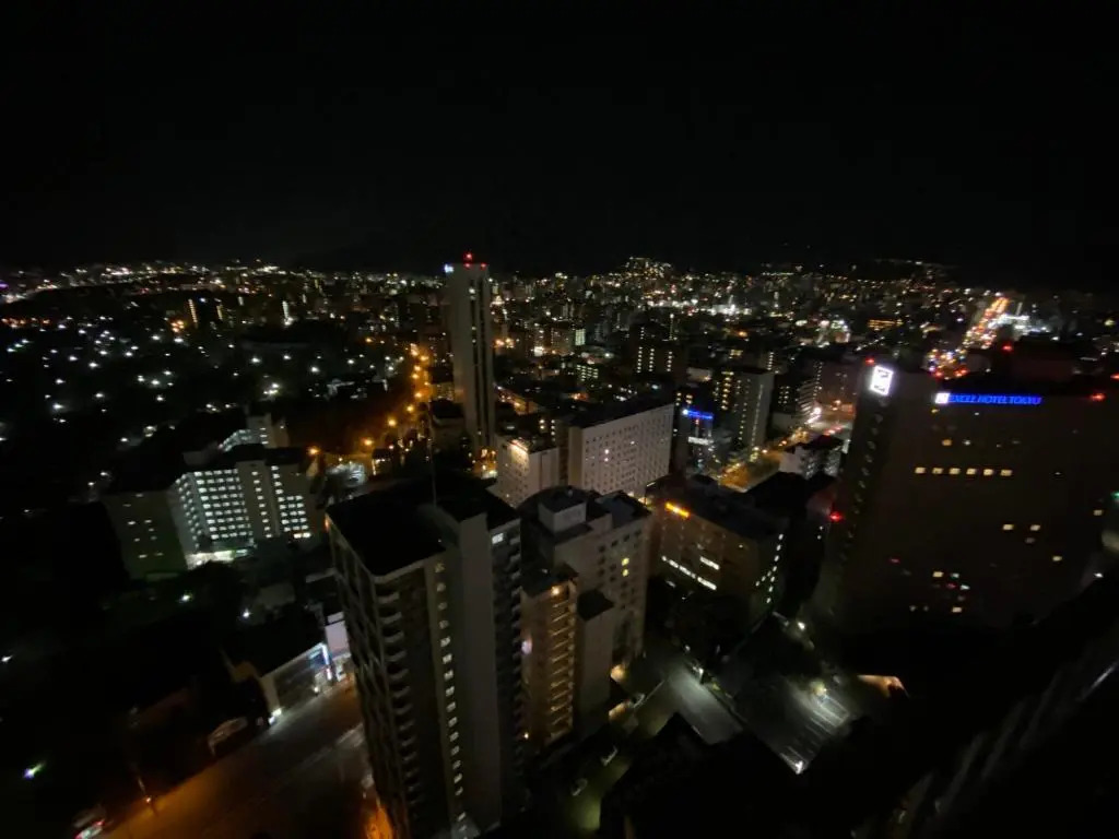 Ams Tower2908