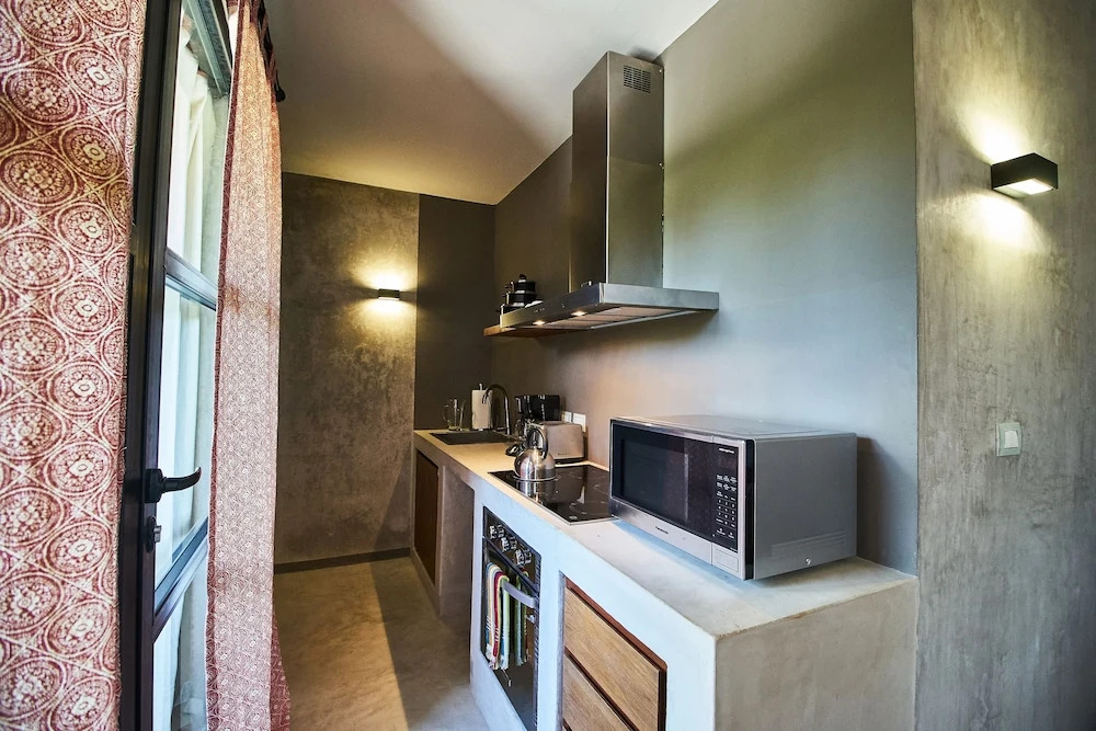 OCEANO 6 - Sunny rooftop & bath tub & pool & grill