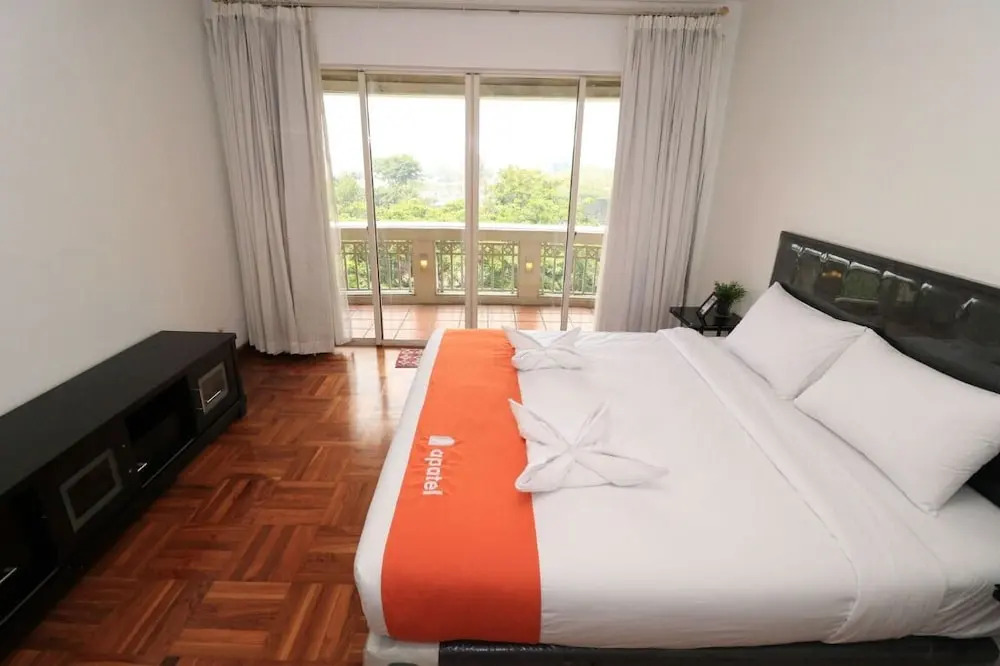 Apatel Apartement Kedoya Elok