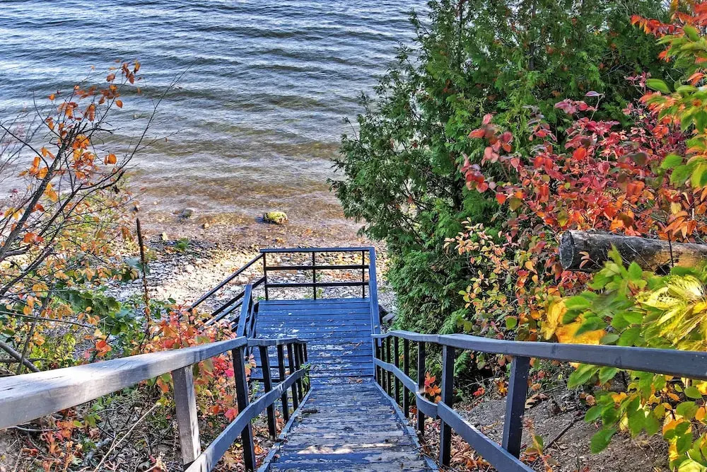 Stunning South Hero Home on Lake Champlain w/ View