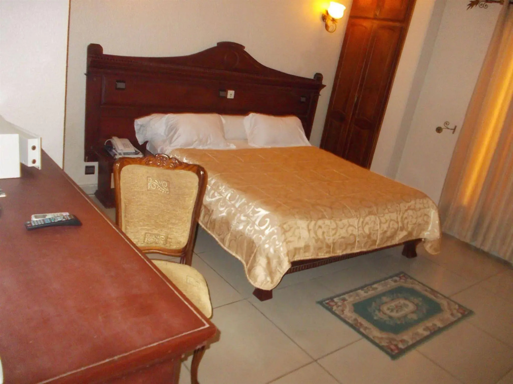 Hotel Vallée Des Princes