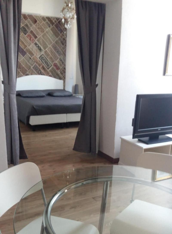Toscanini Rooms