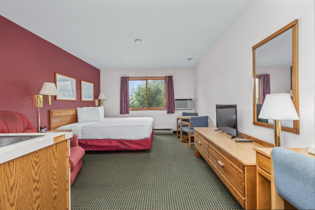 Wautoma Inn by OYO near Airport WI 73