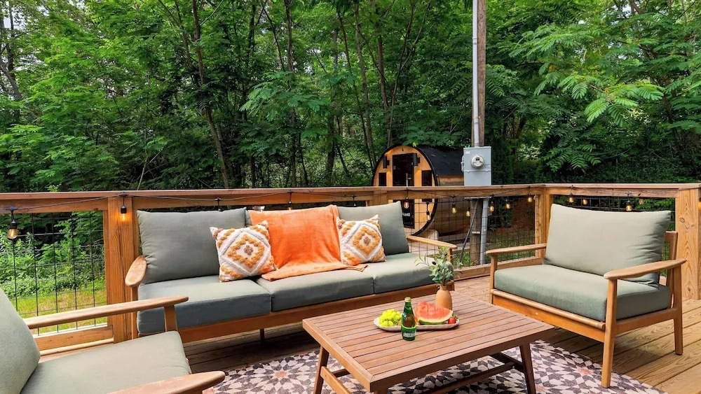 Fireside on Mortar by Avantstay Modern A-fram Home + Hot Tub + Firepit + Forest Views