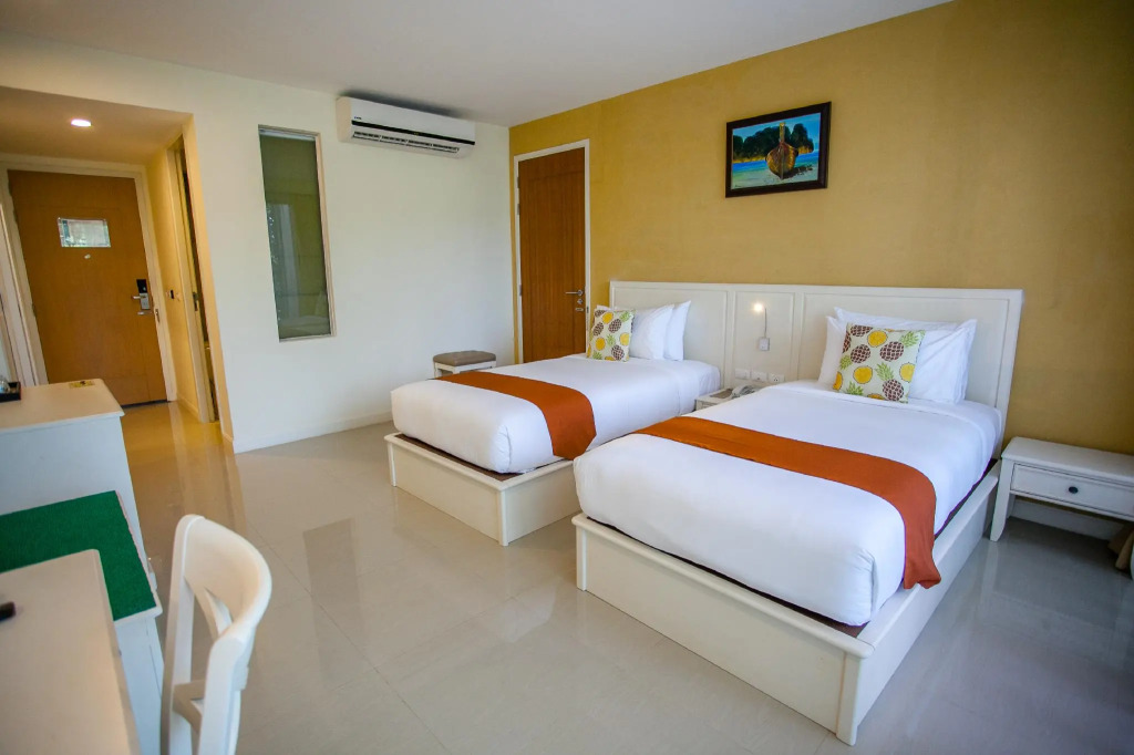 HULA HULA RESORT l truly tropical and fun wellness