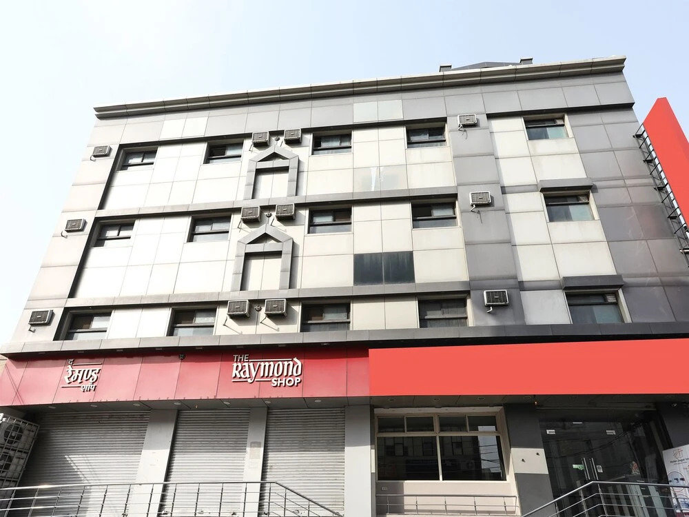 OYO 3269 Hotel Jagat Inn