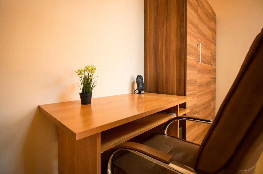 The Rocky House - Central & Private 2BDR
