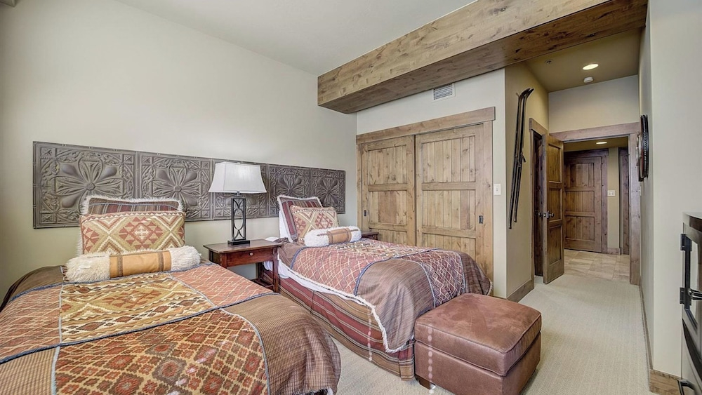 Mont Cervin #22 by Avantstay Luxury Ski in Ski out Home in Park City!