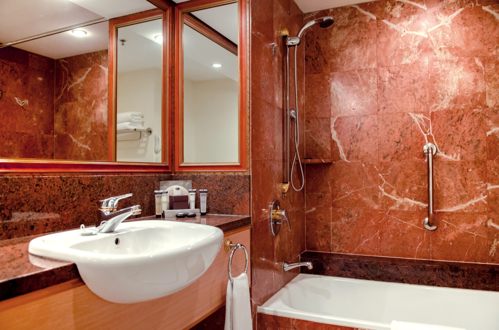 Pullman Cairns International