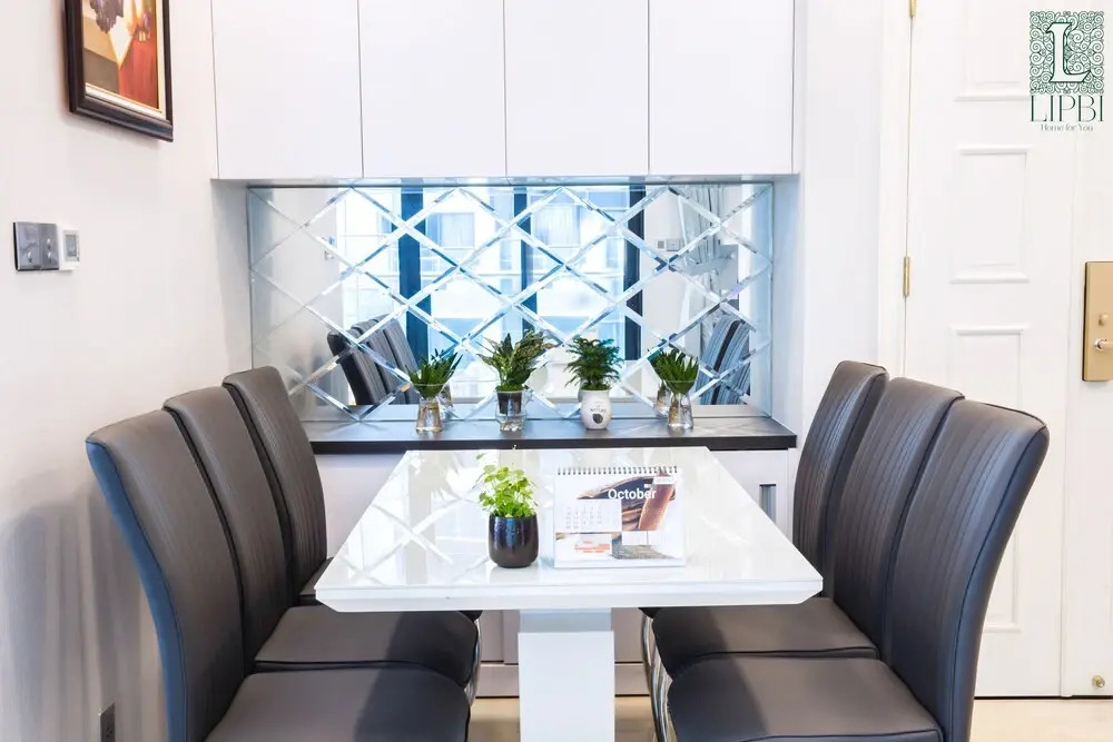 Lipbi Home-Central Luxury Apartment