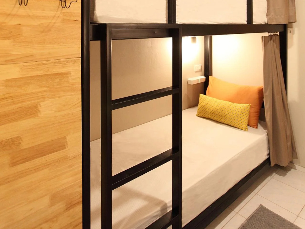 Lupta Hostel Patong Hideaway