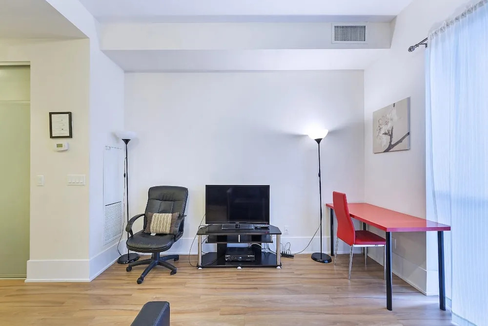 Trinity Suites - Condo on Front Street
