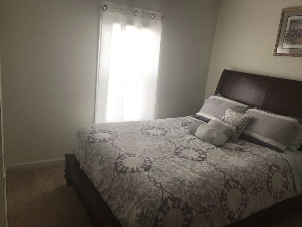 A Very Quiet and Clean Neighborhood if you are Seeking Piece and Quiet