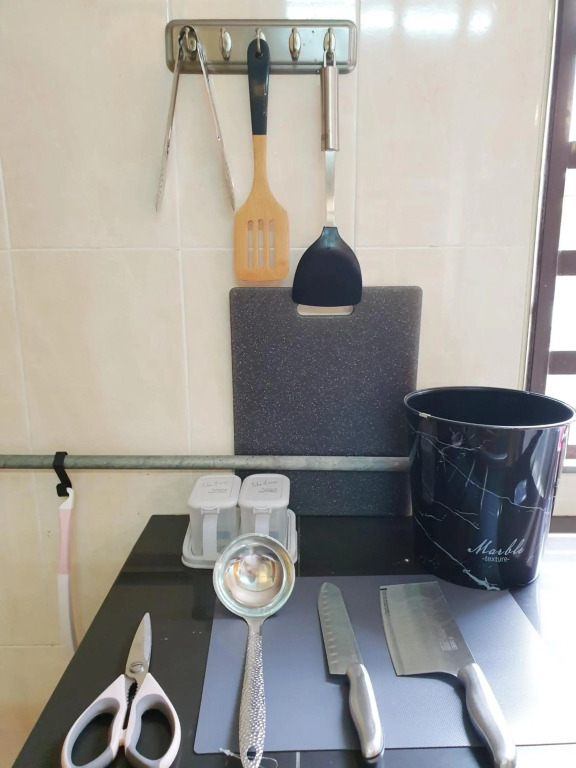 Airport Garden Stay #corner hoise 5 rooms #free wifi #parking #tv chanel