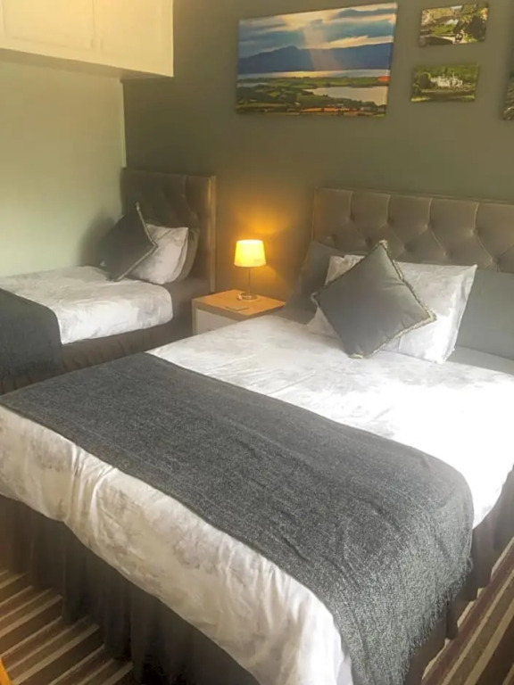 Manorlodge