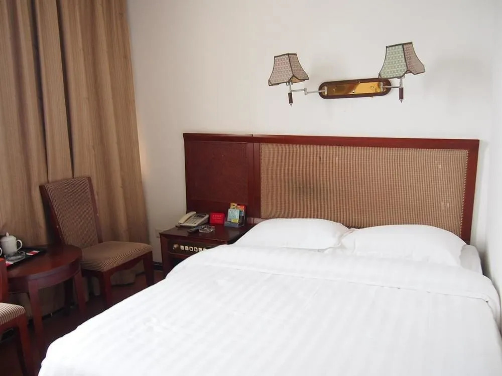 Huaye Hotel