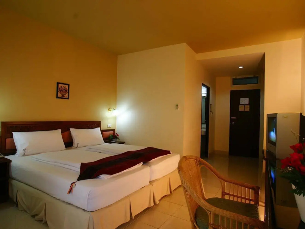 People Place Boutique In Town Hotel - SHA Extra Plus