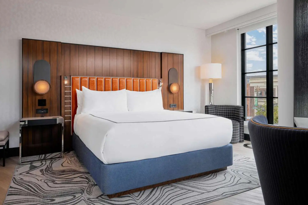 The Godfrey Detroit, Curio Collection By Hilton