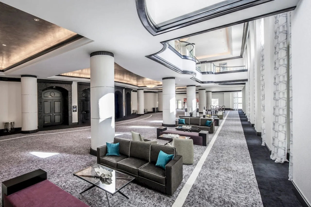 Loews Miami Beach Hotel