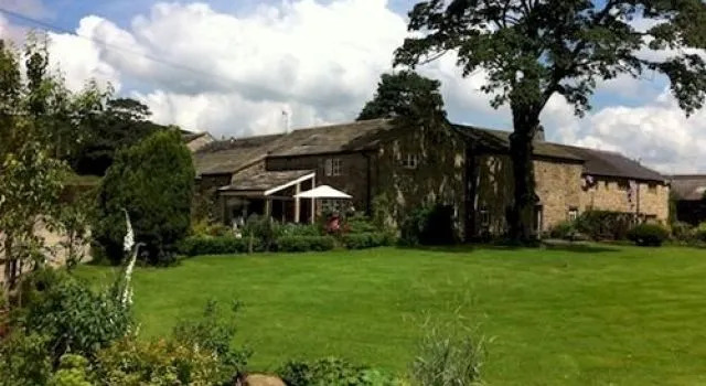 Dam Head Barn