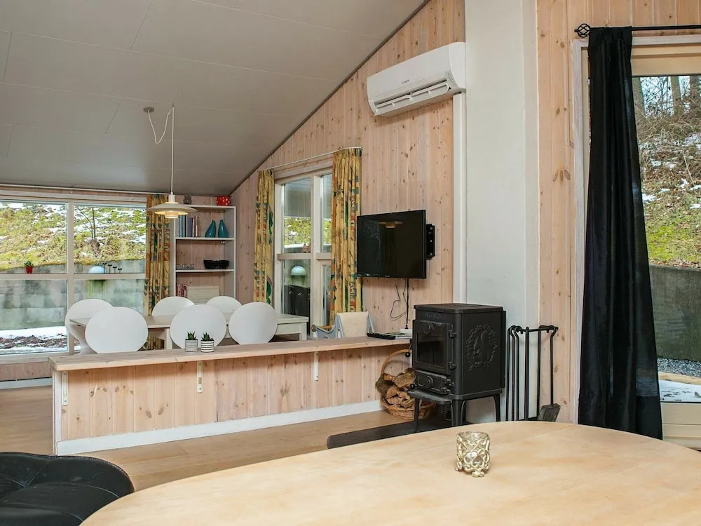 8 person holiday home in Børkop