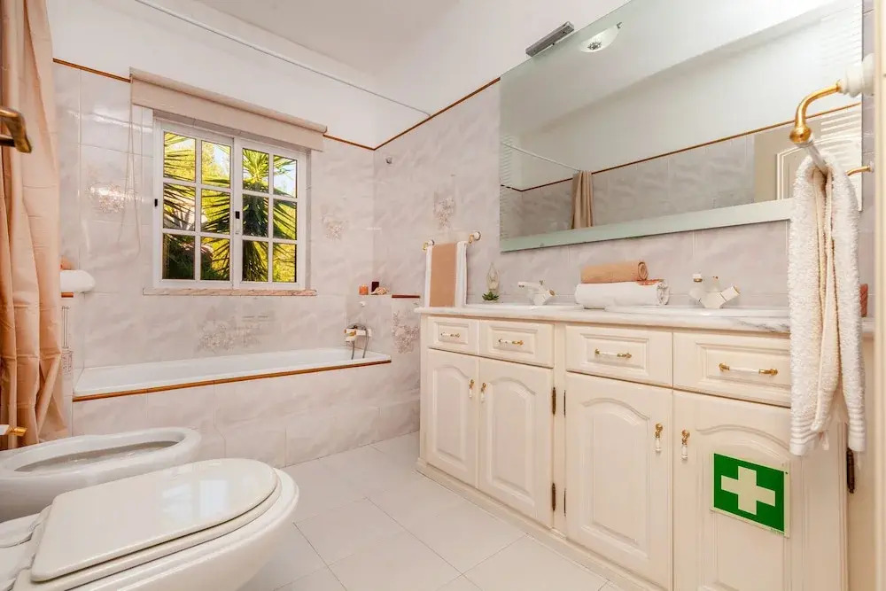 Villa Monchique Royal - Piscina aquecível e jacuzzi