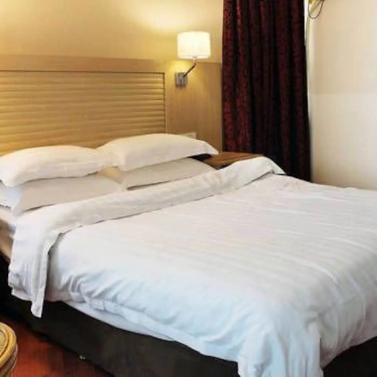 De li Business Hotel