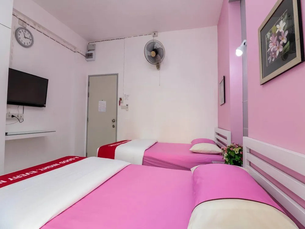 Nida Rooms Pubpla 83 Planet At Patta Place 81