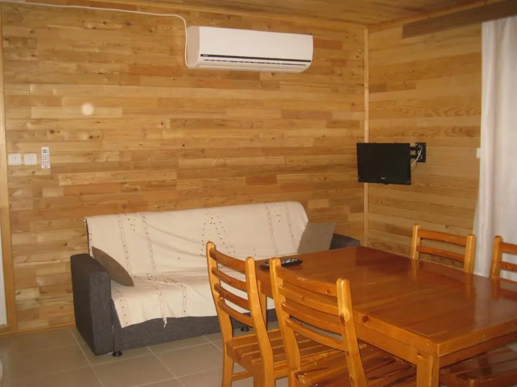 Adrasan Parlak apart