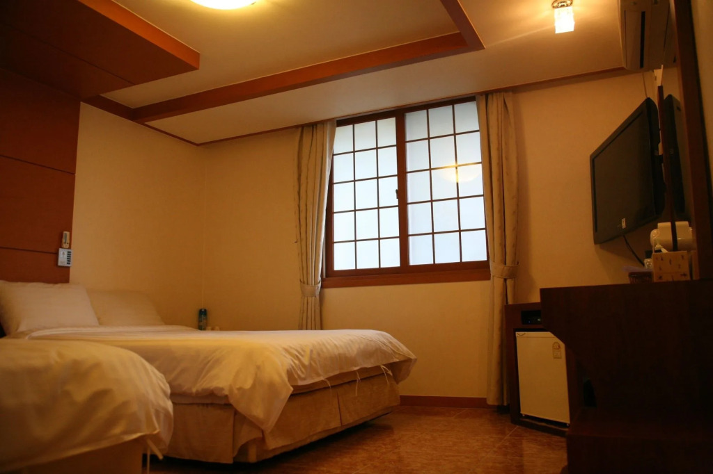 Major Hotel