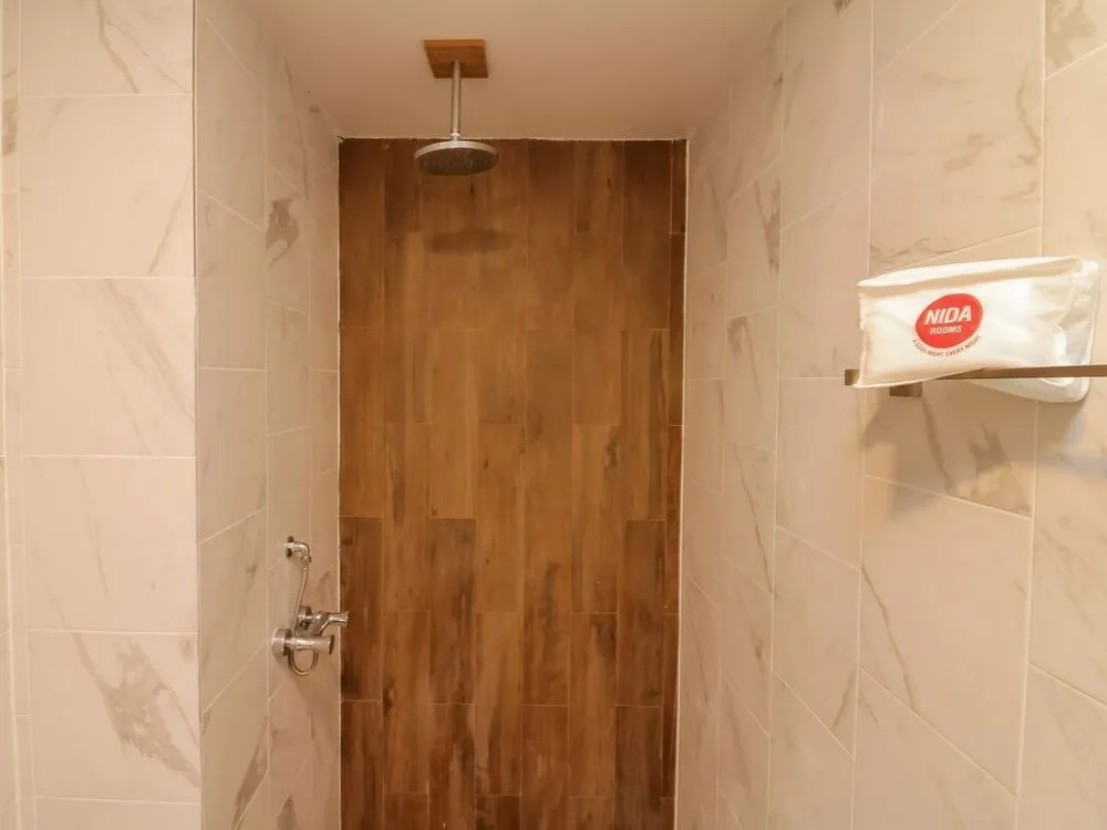 Nida Rooms Jewel Manee 138 Sri Poom