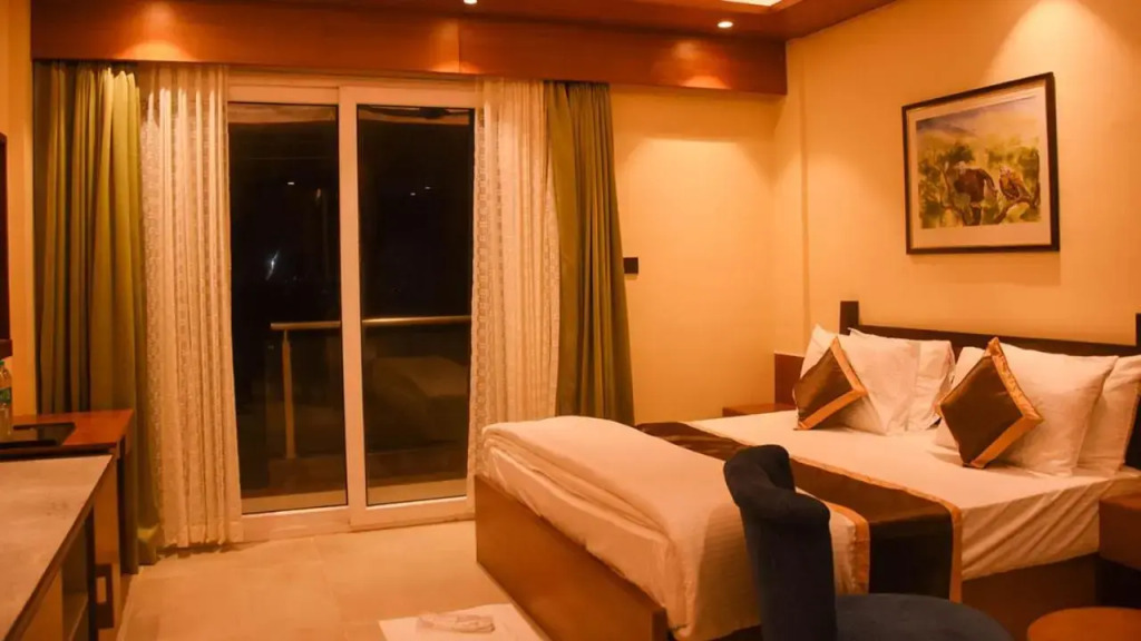 Luxury Amar Tree Resort